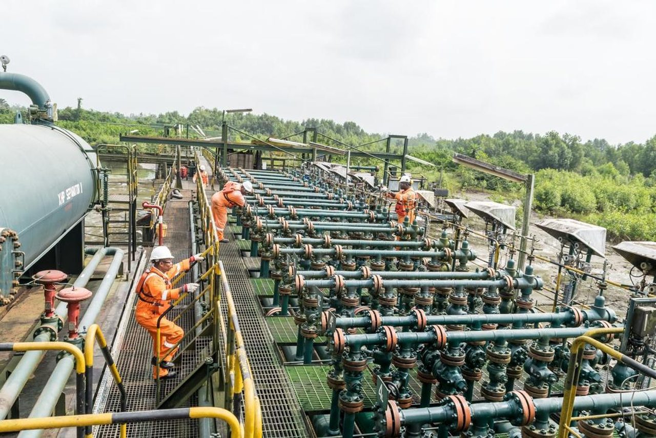 Production manifolds